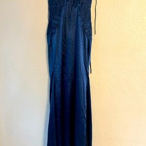 MAY QUEEN BEAUTIFUL WOMEN DRESS SIZE 12 COLOR DARK BLUE NEW WITH NO TAG
